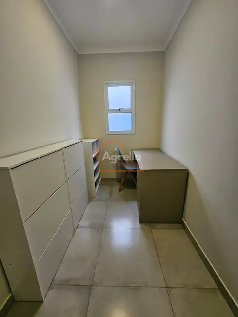Foto 6 de Casa de Condomínio com 3 quartos à venda, 155m2 em Estiva Gerbi - SP