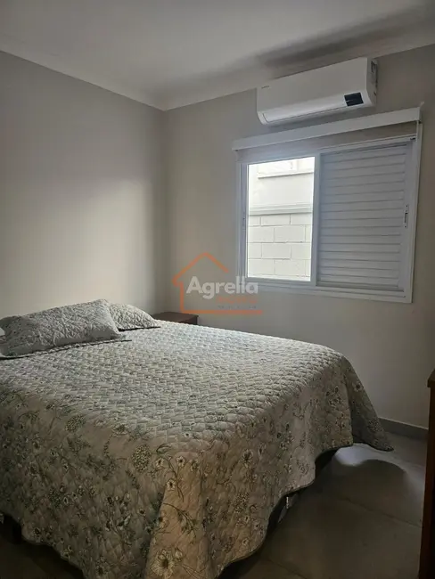 Foto 4 de Casa de Condomínio com 3 quartos à venda, 155m2 em Estiva Gerbi - SP