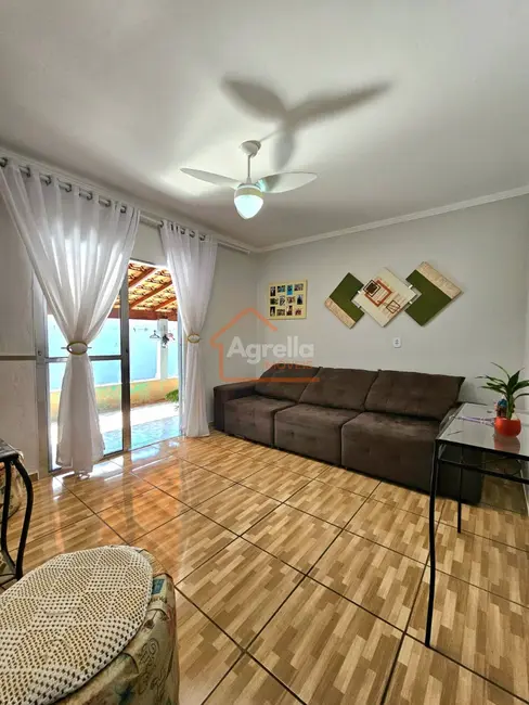 Casa com 4 quartos à venda, 300m2 em Jardim Copacabana, Mogi Mirim - SP - imagem 7 Foto 7 de Casa com 4 quartos à venda, 300m2 em Jardim Copacabana, Mogi Mirim - SP