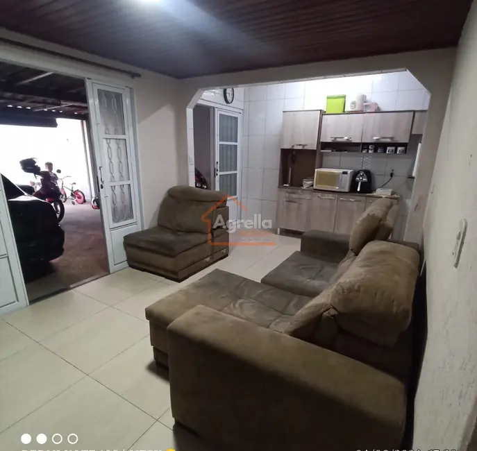 Foto 2 de Casa com 2 quartos à venda, 121m2 em Mogi Mirim - SP
