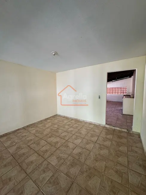 Foto 5 de Casa com 4 quartos à venda, 250m2 em Jardim Artigiane, Mogi Guacu - SP