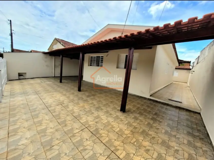 Foto 1 de Casa com 3 quartos à venda, 205m2 em Jardim Novo II, Mogi Guacu - SP