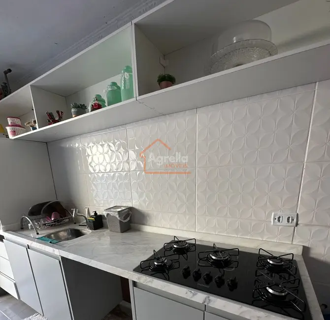 Foto 2 de Casa com 3 quartos à venda, 250m2 em Jardim Ipê I, Mogi Guacu - SP