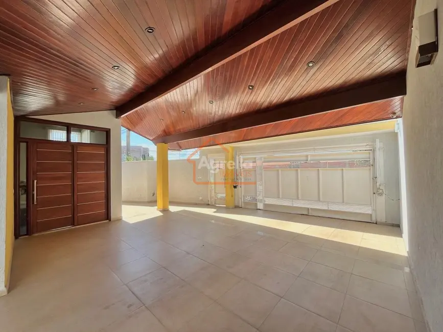 Foto 2 de Casa com 3 quartos à venda, 310m2 em Mogi Guacu - SP