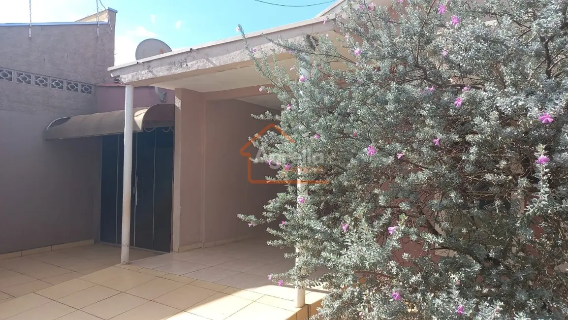 Foto 3 de Casa com 4 quartos à venda, 286m2 em Loteamento Cidade Nova Mogi-Guaçu, Mogi Guacu - SP