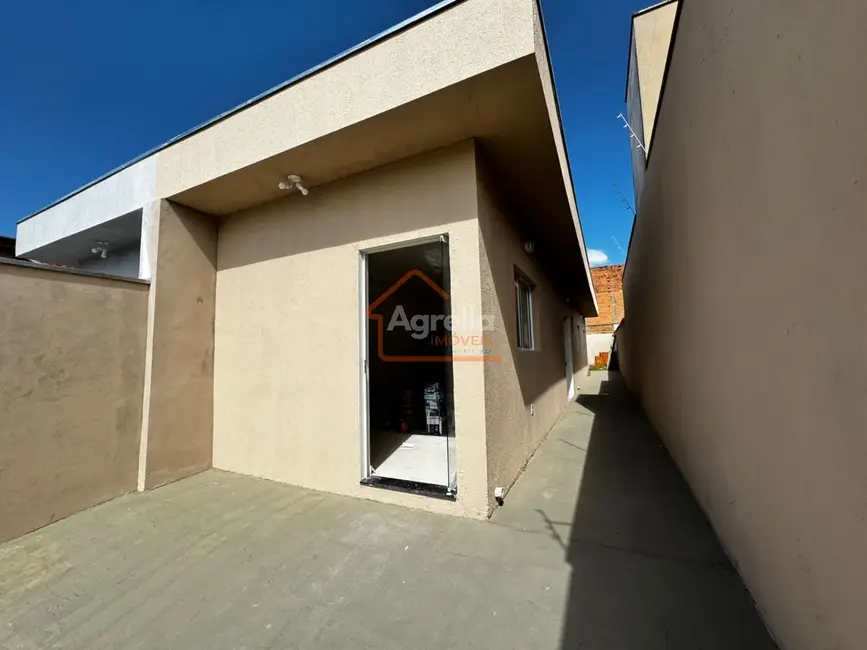 Foto 3 de Casa com 2 quartos à venda, 175m2 em Mogi Mirim - SP