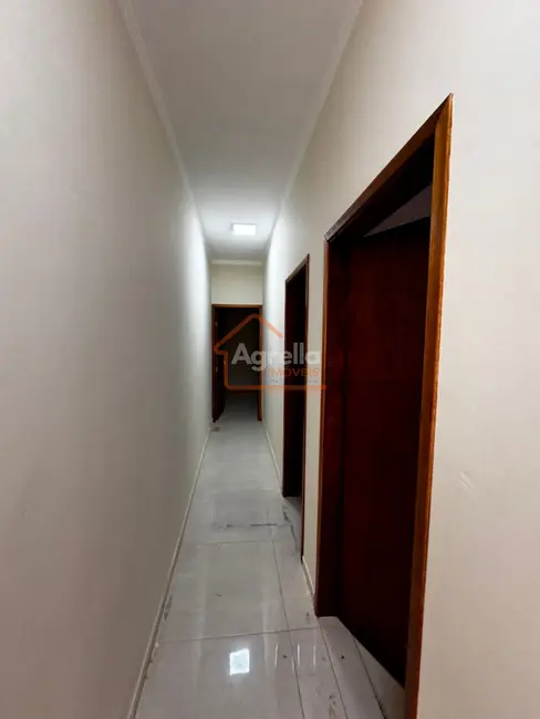 Foto 8 de Casa com 2 quartos à venda, 175m2 em Mogi Mirim - SP