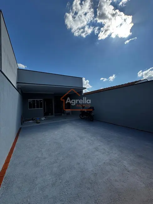 Foto 2 de Casa com 2 quartos à venda, 150m2 em Jardim Jacira, Mogi Guacu - SP