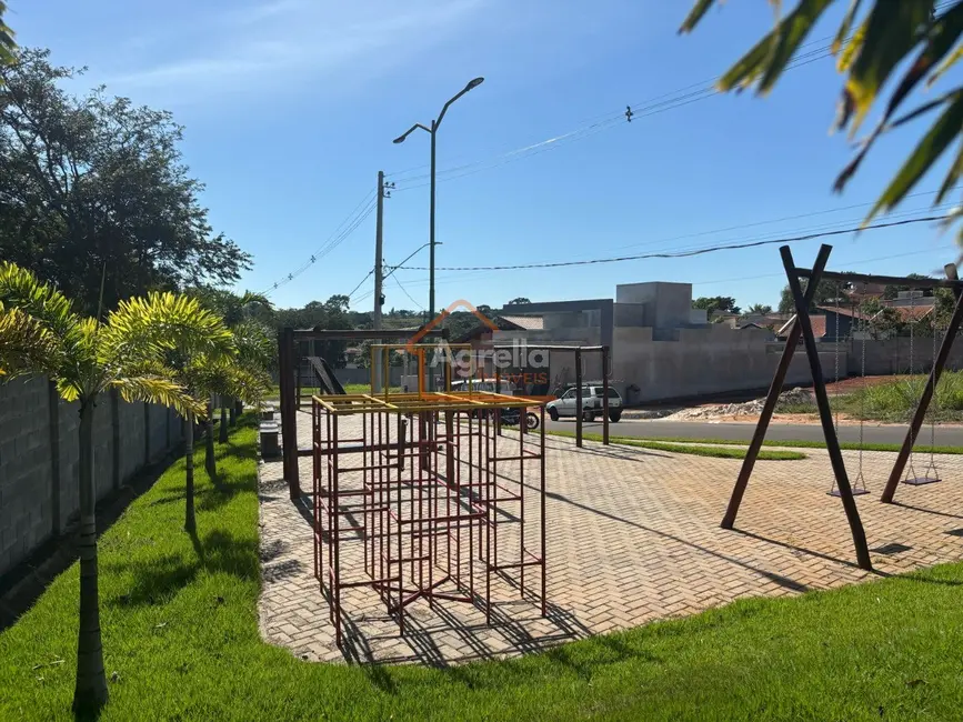 Foto 5 de Terreno / Lote à venda, 248m2 em Mogi Mirim - SP