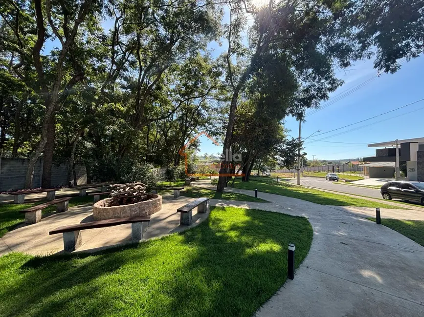 Foto 4 de Terreno / Lote à venda, 248m2 em Mogi Mirim - SP