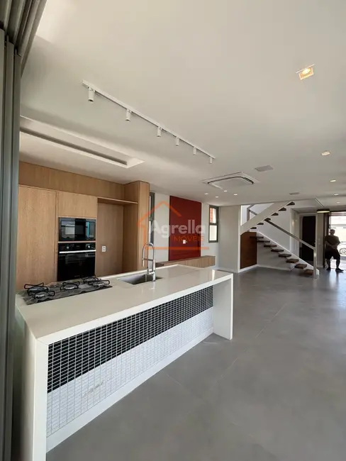 Foto 9 de Casa de Condomínio com 3 quartos à venda, 270m2 em Mogi Mirim - SP