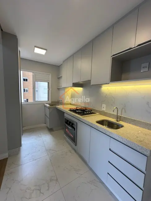 Foto 4 de Apartamento com 2 quartos à venda, 46m2 em Jardim Igaçaba, Mogi Guacu - SP