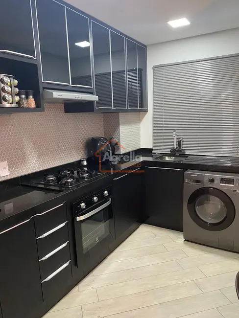Foto 2 de Apartamento com 2 quartos à venda, 60m2 em Mogi Guacu - SP