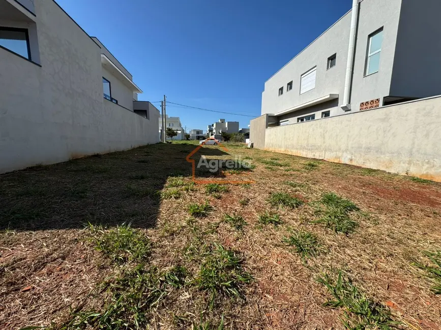 Foto 3 de Terreno / Lote à venda, 300m2 em Mogi Mirim - SP