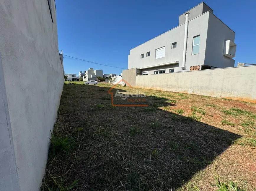 Foto 6 de Terreno / Lote à venda, 300m2 em Mogi Mirim - SP