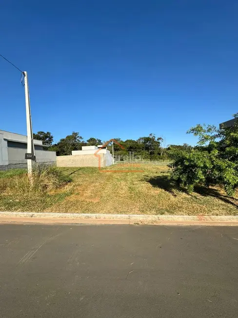 Foto 1 de Terreno / Lote à venda, 200m2 em Mogi Mirim - SP