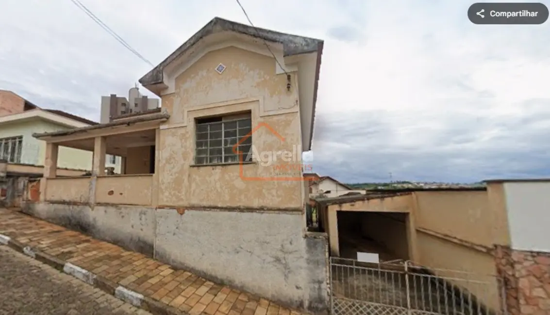 Foto 1 de Casa com 3 quartos à venda, 130m2 em Centro, Ouro Fino - MG