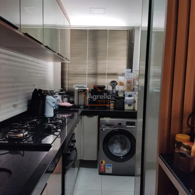 Foto 2 de Apartamento com 2 quartos à venda, 55m2 em Mogi Guacu - SP
