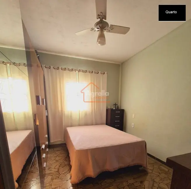 Foto 9 de Chácara com 2 quartos à venda, 200m2 em Chácaras Sol Nascente, Mogi Mirim - SP