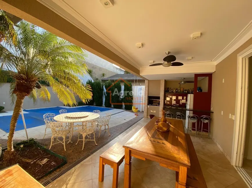 Foto 5 de Casa de Condomínio com 4 quartos à venda, 316m2 em Mogi Mirim - SP