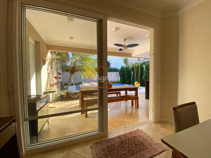 Foto 7 de Casa de Condomínio com 4 quartos à venda, 316m2 em Mogi Mirim - SP