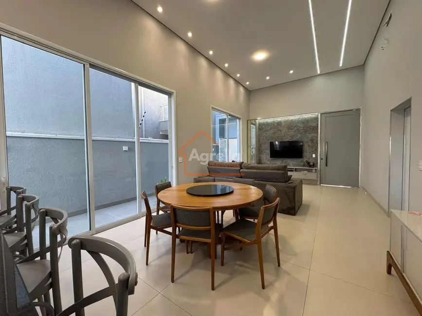 Foto 3 de Casa com 3 quartos à venda, 180m2 em Residencial do Bosque, Mogi Mirim - SP