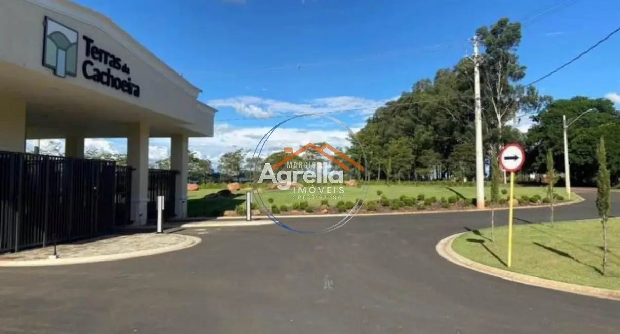 Foto 2 de Terreno / Lote à venda, 250m2 em Mogi Guacu - SP