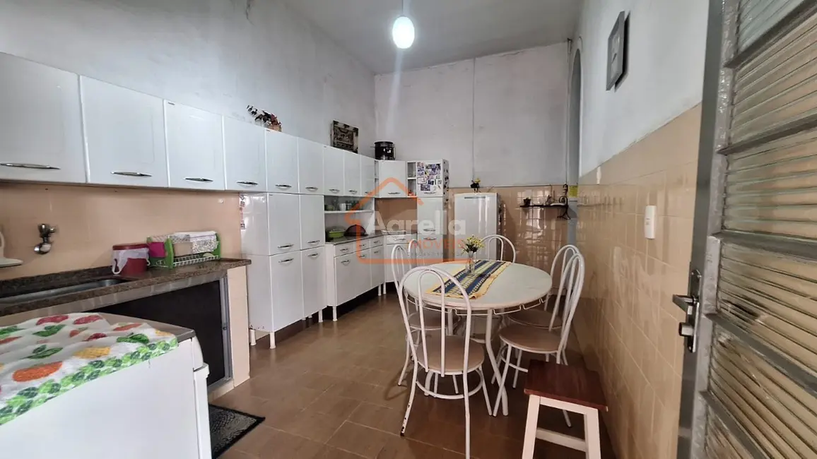 Foto 5 de Casa com 4 quartos à venda, 243m2 em Centro, Mogi Mirim - SP