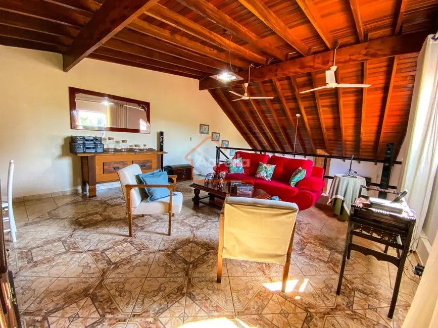 Foto 3 de Casa com 3 quartos à venda, 259m2 em Jardim Brasília, Mogi Mirim - SP