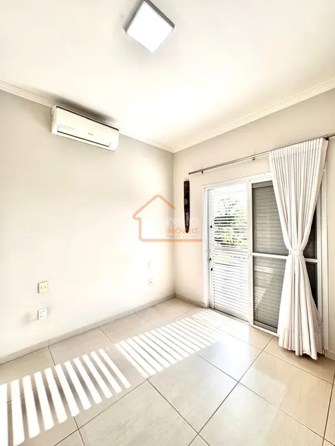 Foto 9 de Casa de Condomínio com 3 quartos à venda, 220m2 em Mogi Guacu - SP