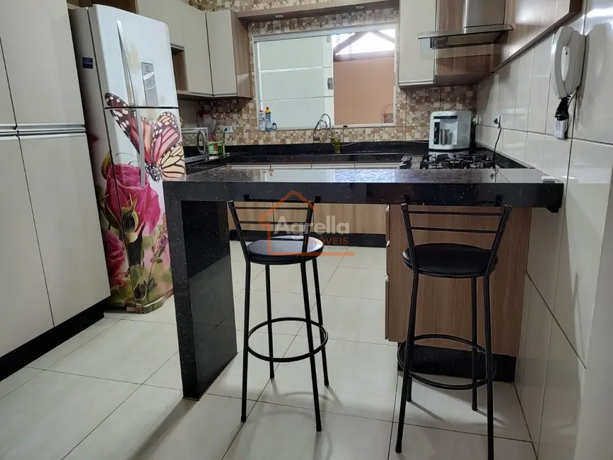 Foto 3 de Casa com 3 quartos à venda, 150m2 em Jardim Boa Vista, Mogi Guacu - SP