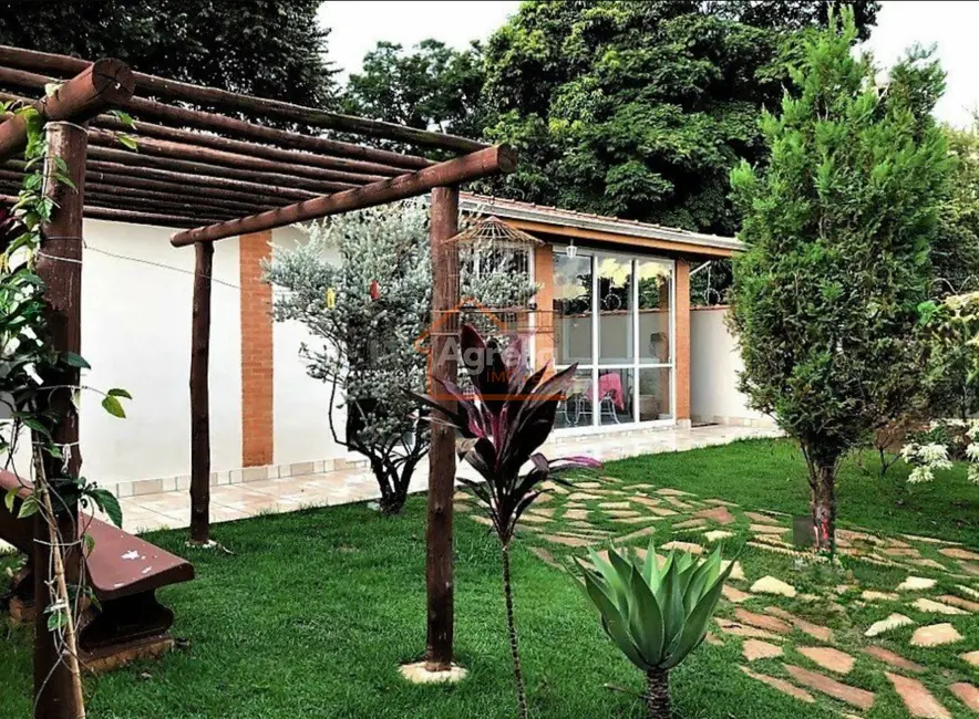 Foto 1 de Casa com 3 quartos à venda, 300m2 em Jardim Maria Beatriz, Mogi Mirim - SP