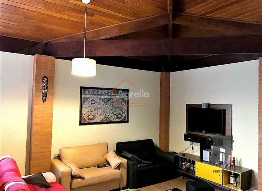Foto 9 de Casa com 3 quartos à venda, 300m2 em Jardim Maria Beatriz, Mogi Mirim - SP
