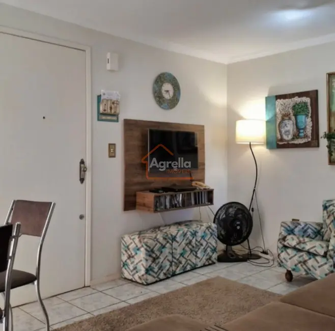 Foto 2 de Apartamento com 2 quartos à venda, 45m2 em Mogi Mirim - SP