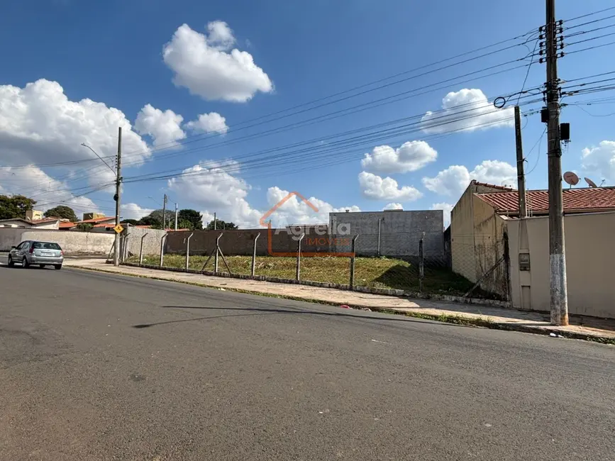 Foto 1 de Terreno / Lote à venda, 575m2 em Jardim Scomparim, Mogi Mirim - SP