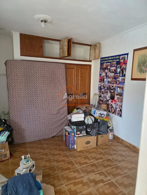 Foto 2 de Casa com 2 quartos à venda, 134m2 em Jardim Santa Helena, Mogi Guacu - SP