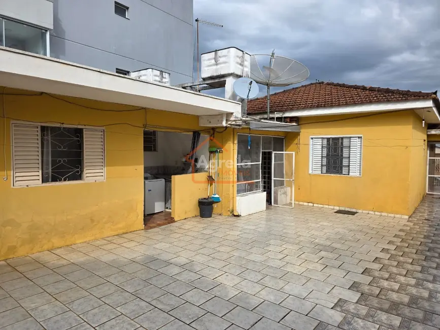 Foto 1 de Casa com 2 quartos à venda, 134m2 em Jardim Santa Helena, Mogi Guacu - SP