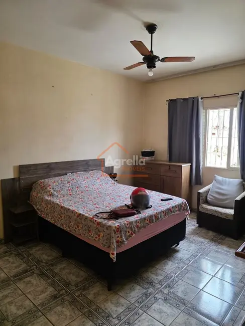 Foto 9 de Casa com 2 quartos à venda, 134m2 em Jardim Santa Helena, Mogi Guacu - SP