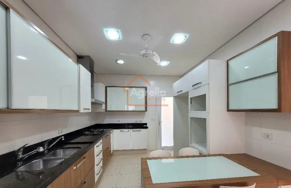 Foto 8 de Casa de Condomínio com 4 quartos à venda, 331m2 em Mogi Mirim - SP