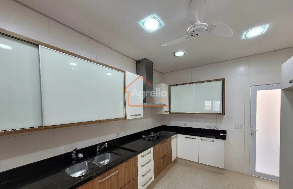 Foto 9 de Casa de Condomínio com 4 quartos à venda, 331m2 em Mogi Mirim - SP