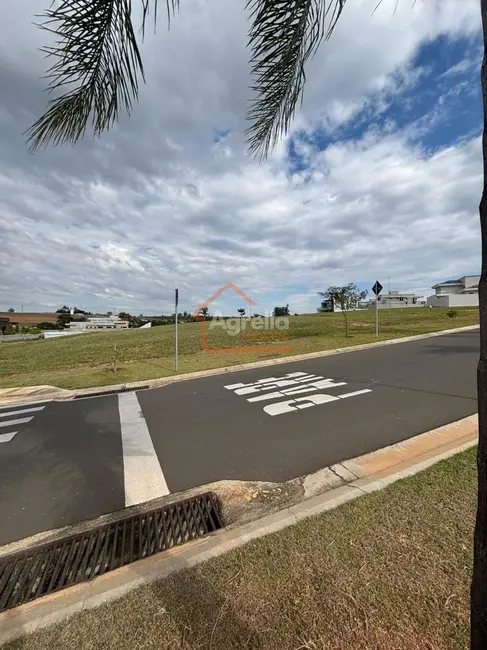 Foto 9 de Terreno / Lote à venda, 359m2 em Mogi Mirim - SP