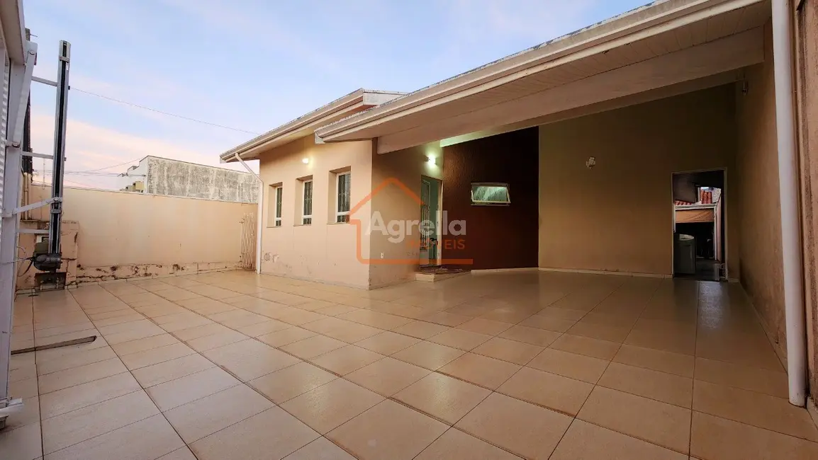 Foto 2 de Casa com 3 quartos à venda, 208m2 em Jardim Murayama, Mogi Mirim - SP