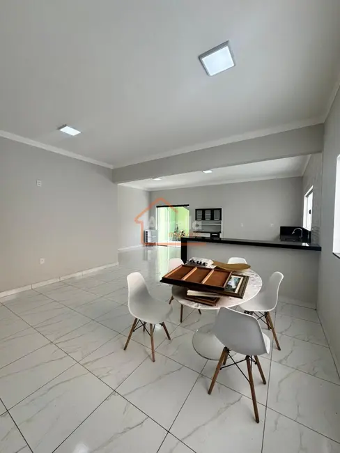 Foto 1 de Chácara com 1 quarto à venda, 150m2 em Mogi Guacu - SP