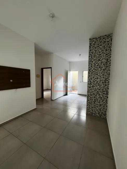 Foto 4 de Casa de Condomínio com 2 quartos à venda, 49m2 em Chácara Pantanal Engenho Velho, Mogi Guacu - SP