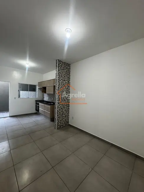 Foto 2 de Casa de Condomínio com 2 quartos à venda, 49m2 em Chácara Pantanal Engenho Velho, Mogi Guacu - SP