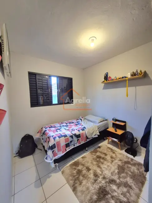 Foto 3 de Casa com 2 quartos à venda, 41m2 em Mogi Guacu - SP