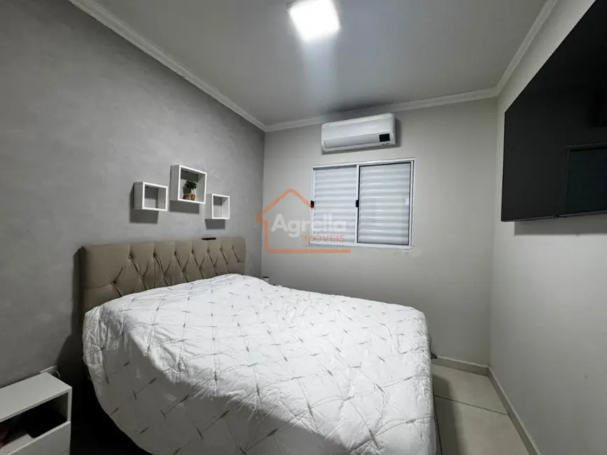 Foto 9 de Casa de Condomínio com 2 quartos à venda, 48m2 em Mogi Mirim - SP
