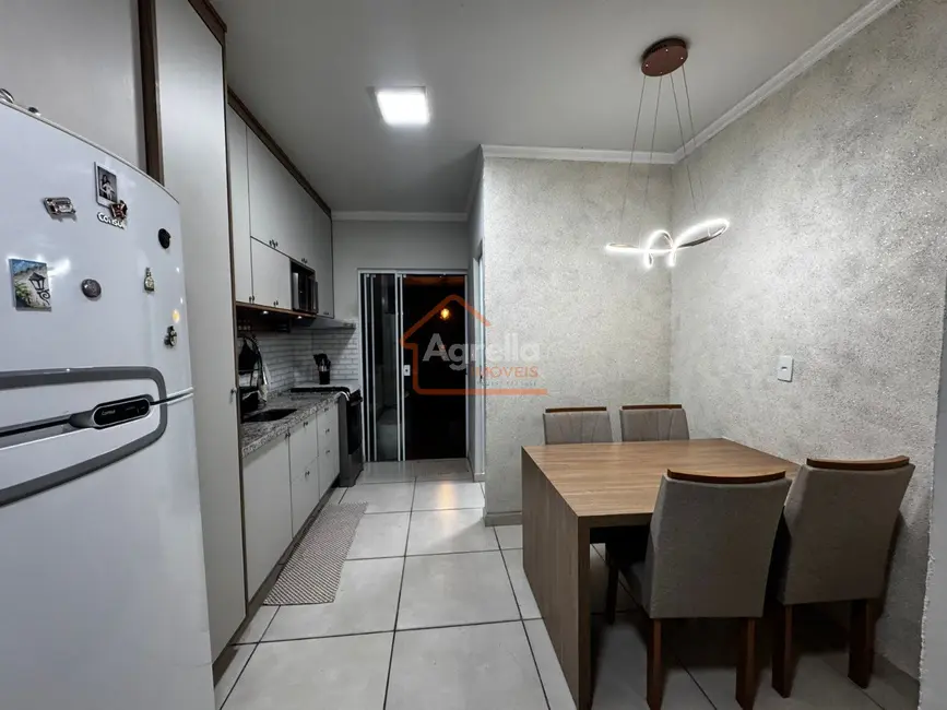 Foto 4 de Casa de Condomínio com 2 quartos à venda, 48m2 em Mogi Mirim - SP