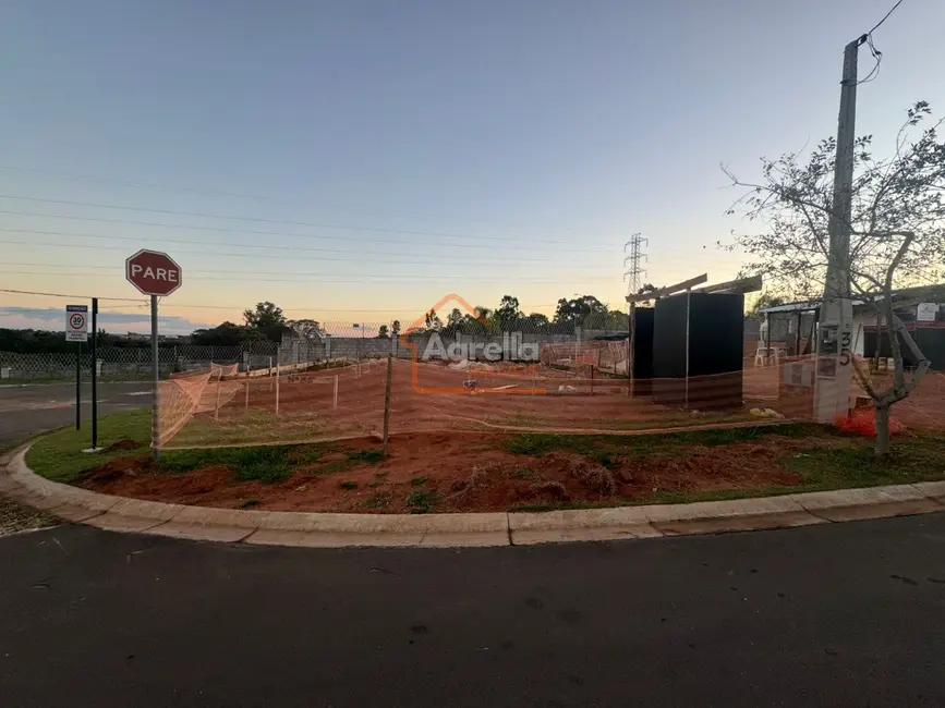 Foto 4 de Terreno / Lote à venda, 235m2 em Mogi Mirim - SP