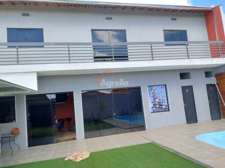 Foto 2 de Casa com 2 quartos à venda, 200m2 em Mogi Guacu - SP